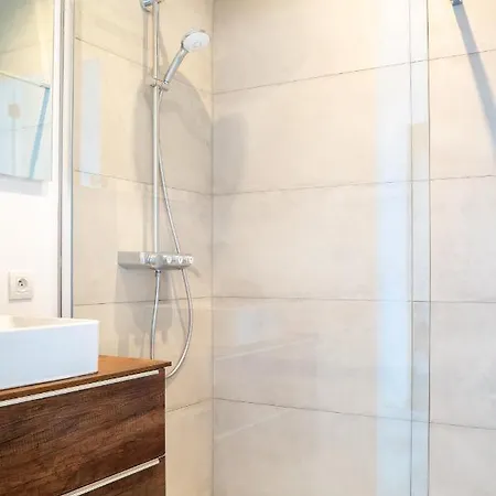 Port Side Incl Parking Apartment Ostend